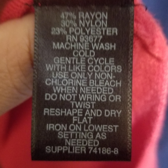 SUPER soft Red Sweater Tunic Size M - Picture 4 of 4